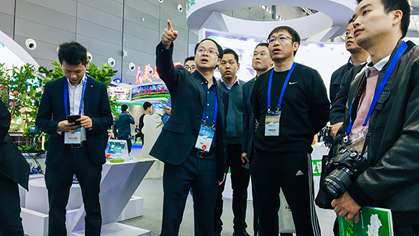 ��ʡ��ũҵ���������쵼ݰ��չλ