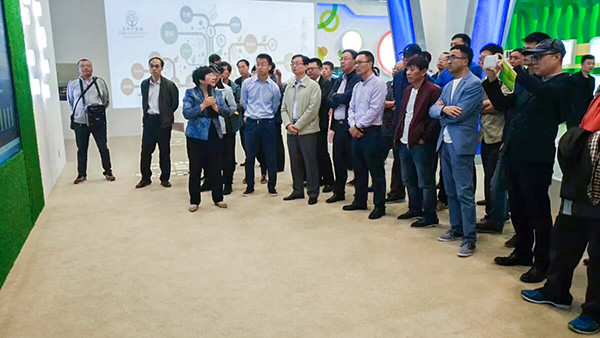 �����غ����ر���������ƽ̨