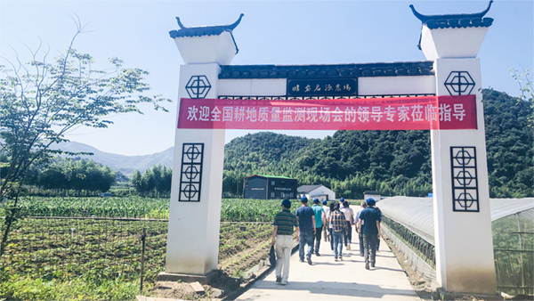 �����Ħ�ֳ�