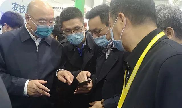 ũҵũ�岿��ֲҵ����˾˾�����Ĳ�����һ��һ�����顰���ʹܼ�APP��