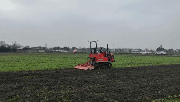 ÎÞÈ˼ÝÊ»¸ûµØ»ú