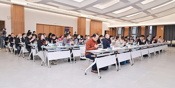 δ��ũҵ�������߹���ũҵ�Ƽ����³ɹ��������ֳ�