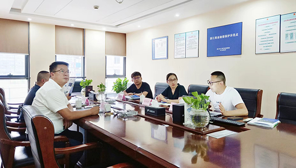 ˫��������̸������